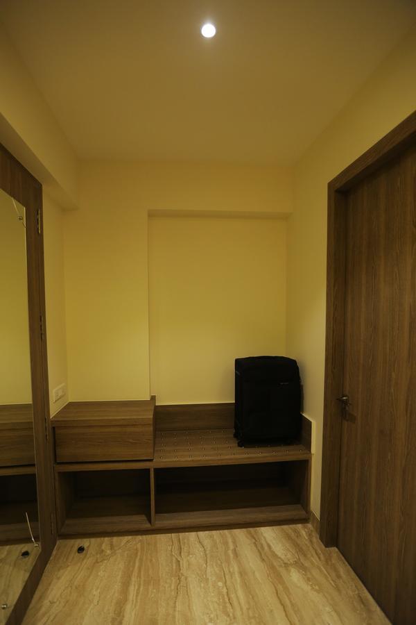 Lakeview Service Apartments 加尔各答 外观 照片